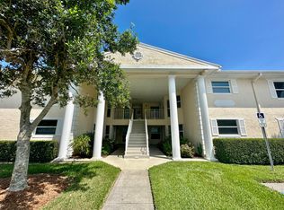 600 E Lake Jasmine Cir APT 203, Vero Beach, FL 32962