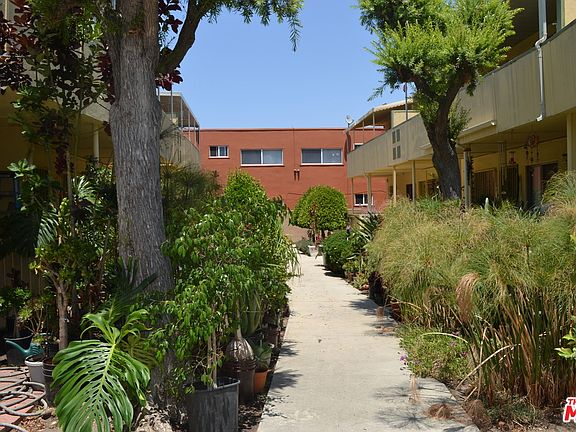 3rd image of 4064 Ursula Ave APT 10