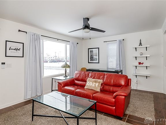 3rd image of 671 Latham St