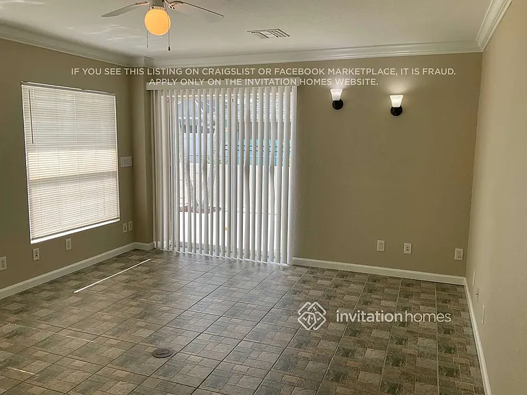 624 SE 18th Ter — Photo 15