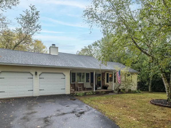 831 S Perkasie Rd, Perkasie, PA 18944