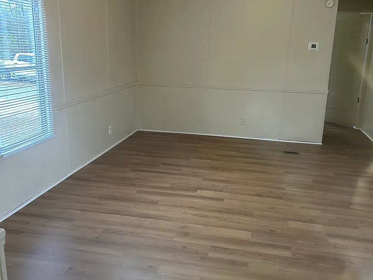 142 Industrial Dr #D9 — Photo 4