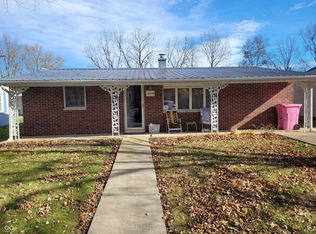1404 Edgewood Dr, Crawfordsville, IN