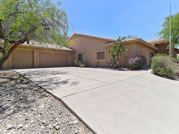 2nd image of 18138 W San Esteban Dr