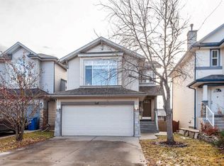167 N Springborough Way SW, Calgary, AB T3H 5M9