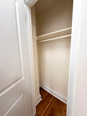 Rented by Premier One Realty LLC | media 7