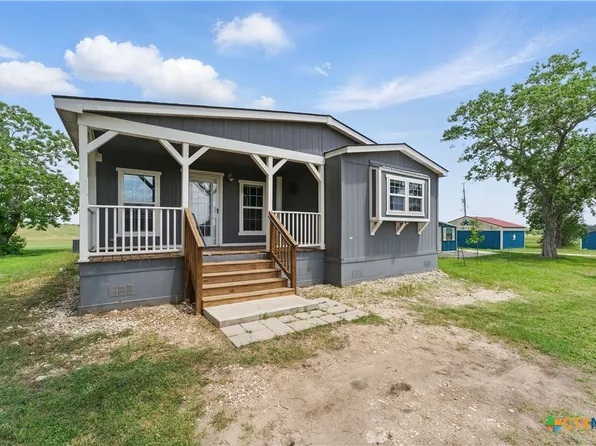 4801 State Highway 95 S, Shiner, TX 77984