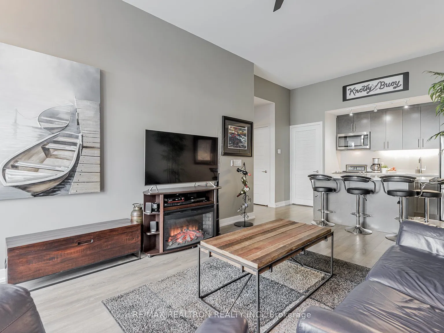 1 bed, $2,200 — Photo 3
