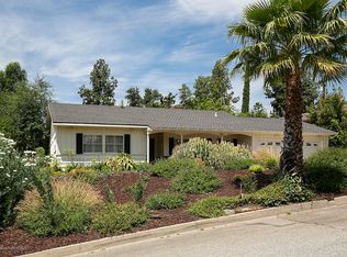 1915 Oakwood Ave, Sierra Madre, CA 91024