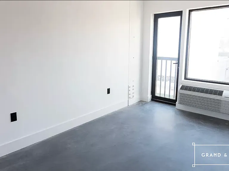 149 Wythe Ave #301 — Photo 9