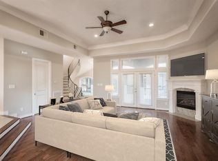 6524 Calder St, Houston, TX 77007