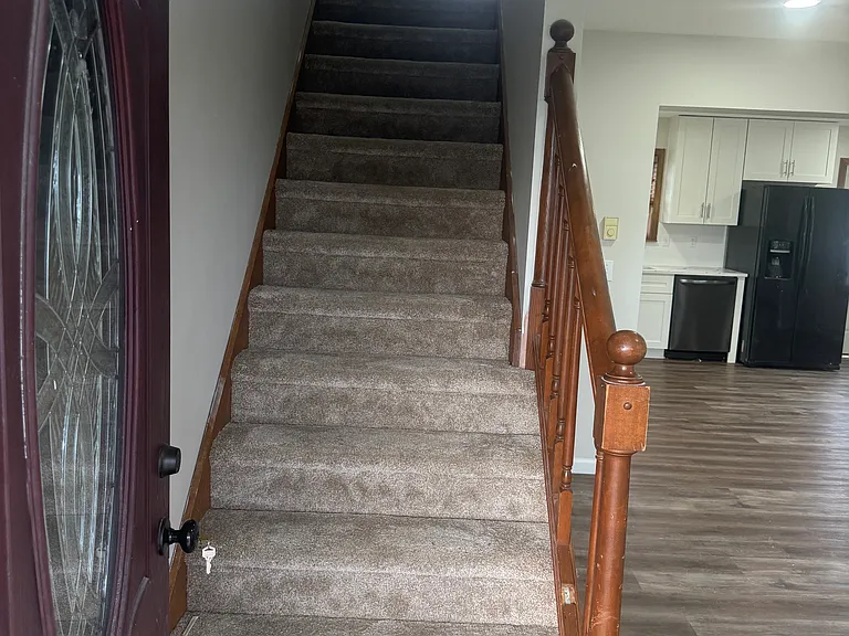 111 Allen St — Photo 19