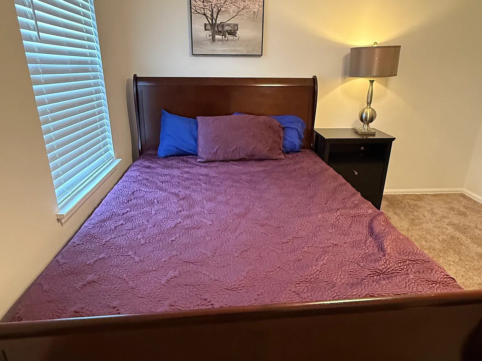 5 bed, 2448 sqft, $750 — Photo 2