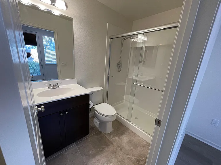 192 William Manly St #5 — Photo 9