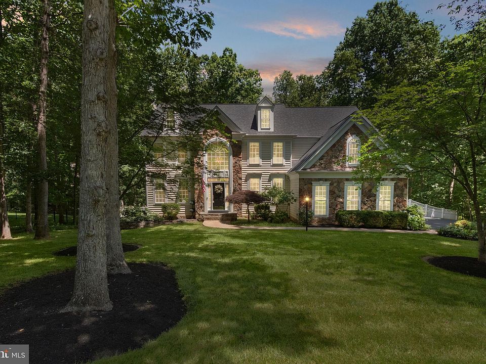 1st image of 11907 Sandy Hill Ct