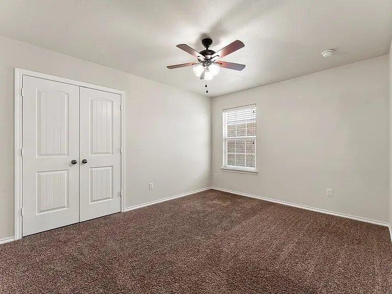716 Duke Ave — Photo 14