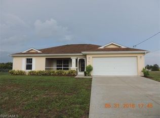 2011 SW 8th Pl, Cape Coral, FL 33991