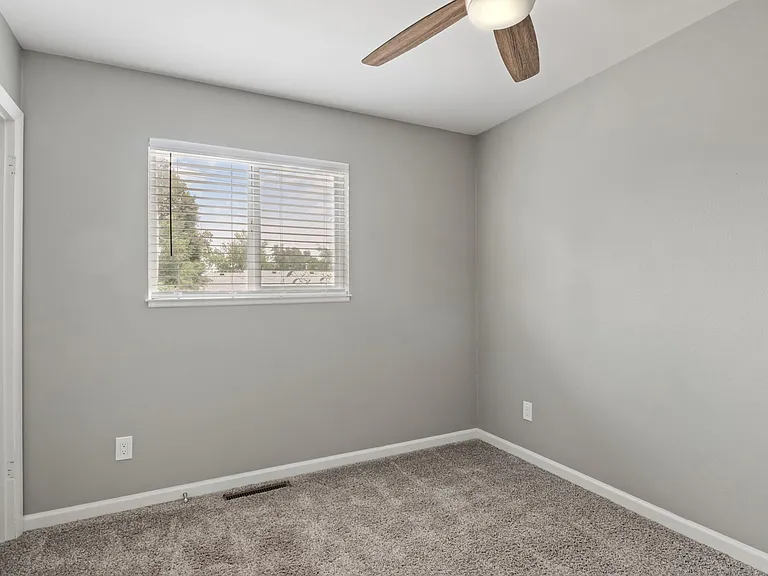 1409 Willshire Dr — Photo 9
