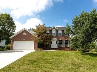 2821 Fairway Dr, Belleville, IL 62220