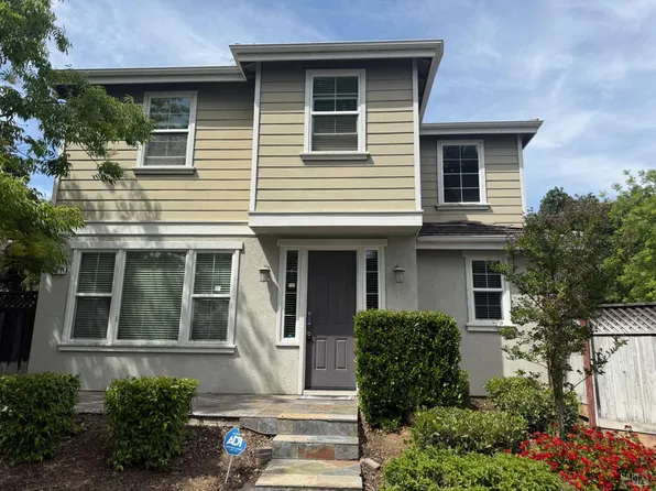 101 Summerfield Drive, Vacaville, CA 95687