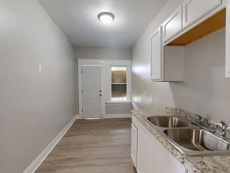 8111 Madison Ave — Photo 66