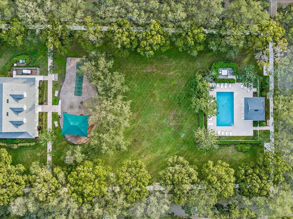 122 Date Palm Drive, Jupiter, FL 33458
