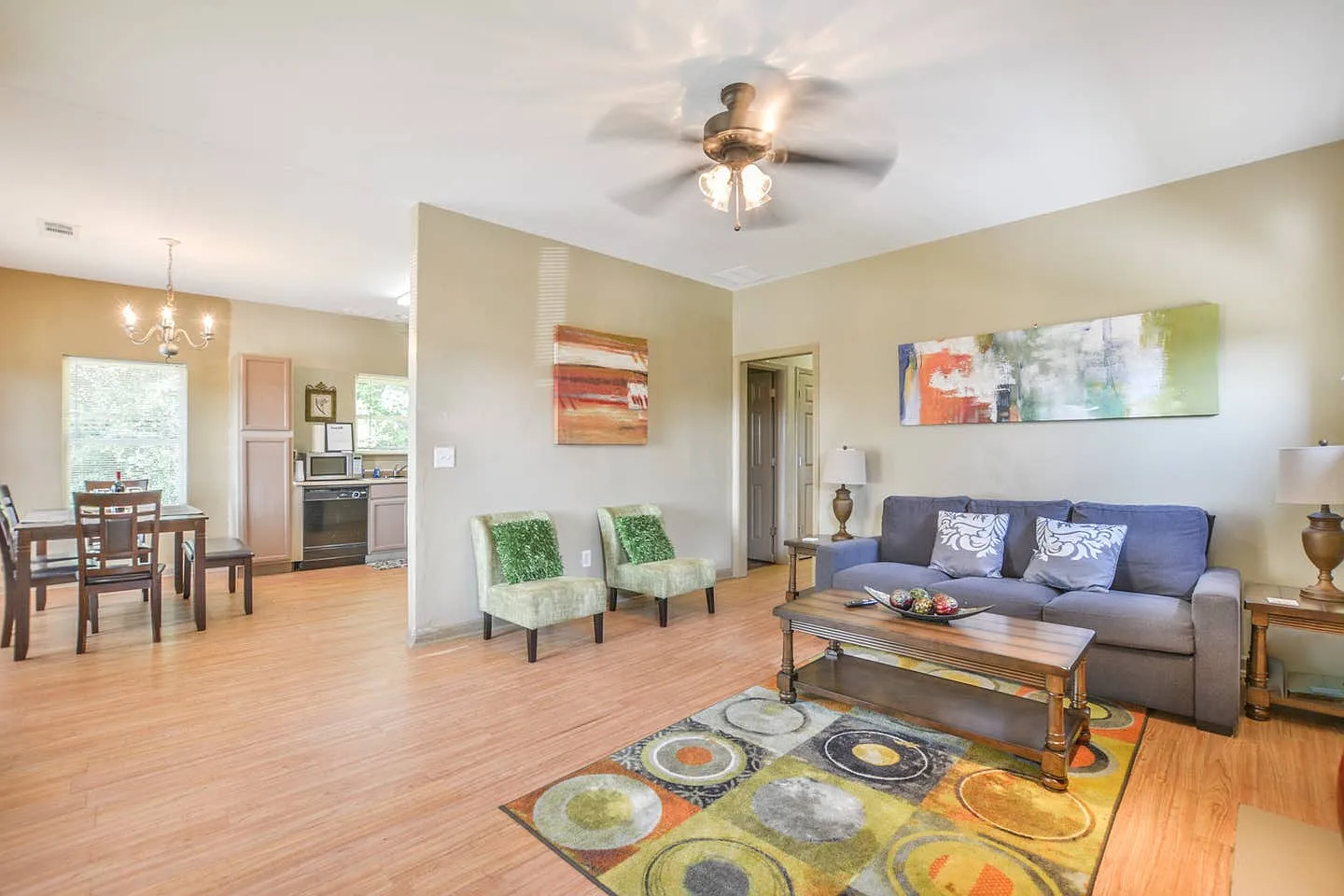 5 bed, 1524 sqft, $2,300 — Photo 4