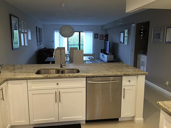 4th image of 16511 Blatt Blvd APT 103
