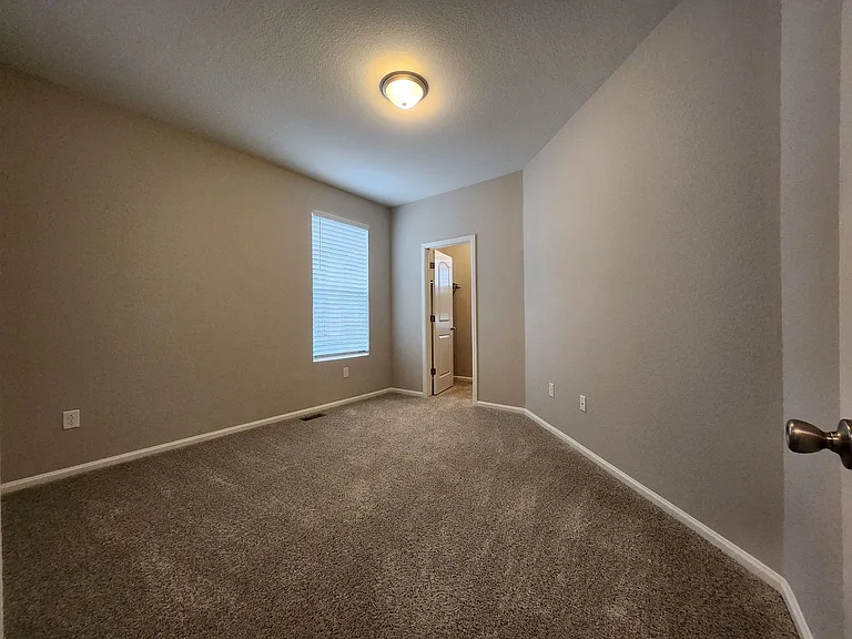 4070 Hidden Gulch Rd — Photo 22