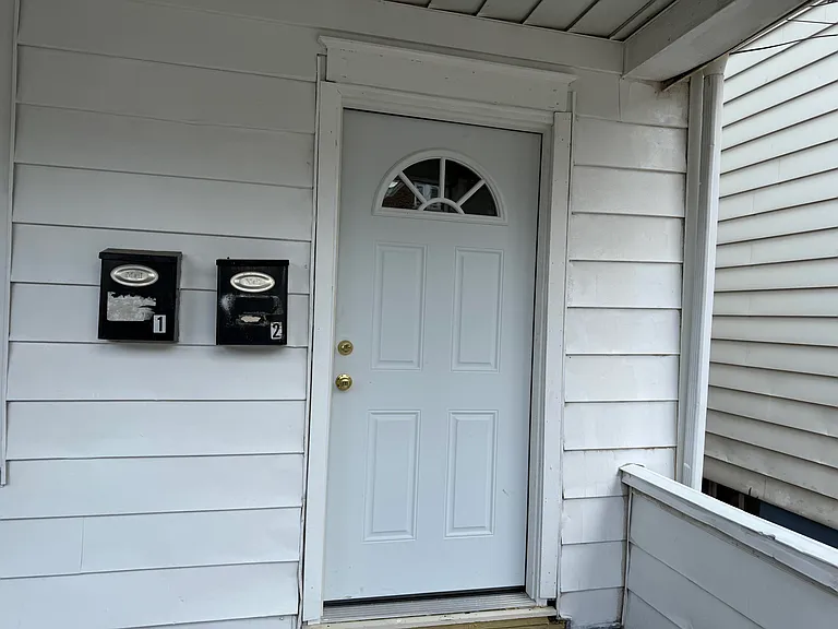 57 Plum St #2 — Photo 2