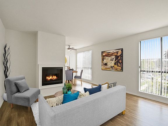 5th image of 2600 Overland Ave #102