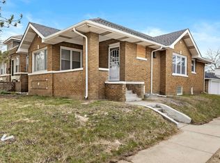 800 Garfield St, Gary, IN 46404