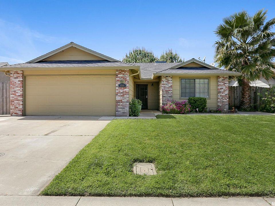 1st image of 19261 Benedict Dr