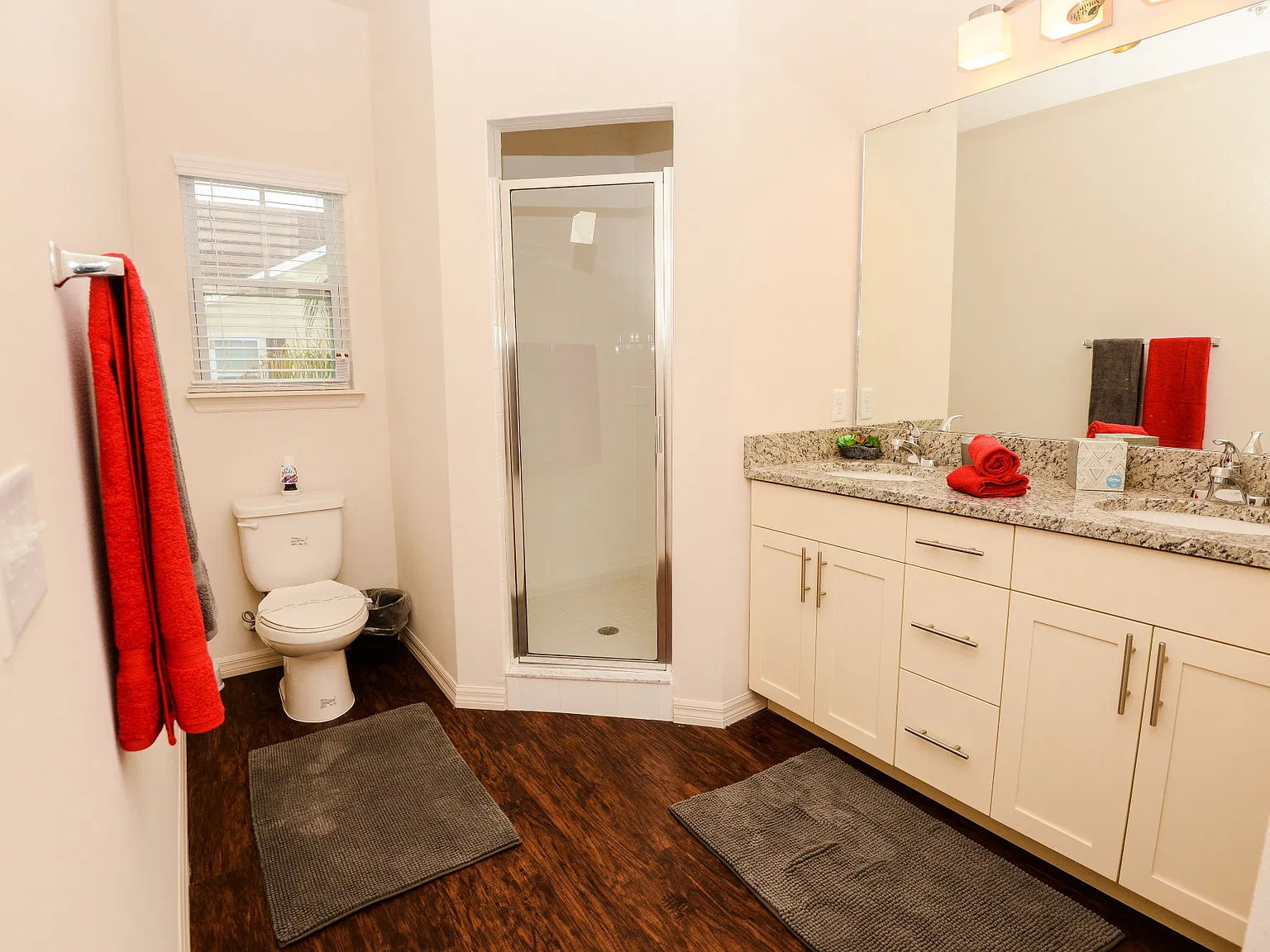 3241 Wish Ave — Photo 4