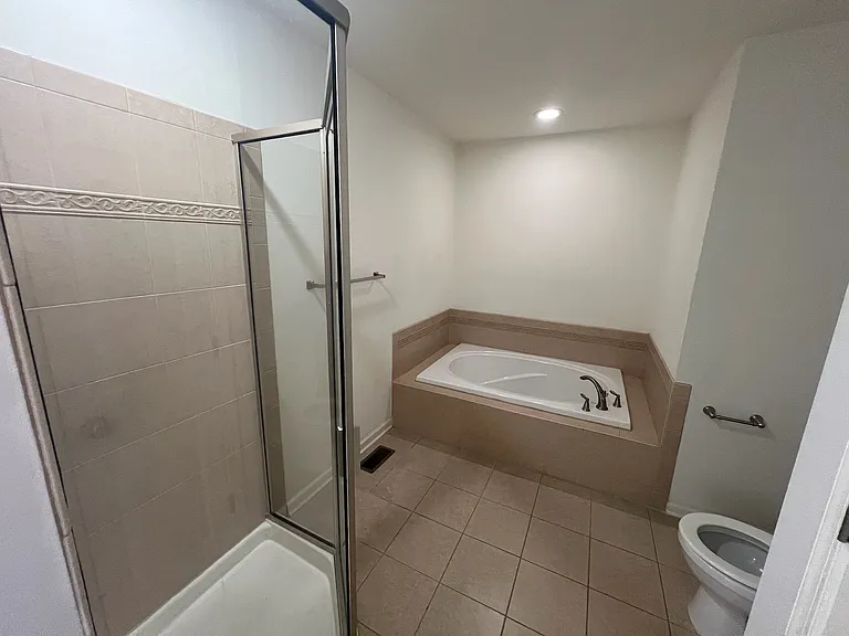 540 Van Dyke Cir — Photo 13