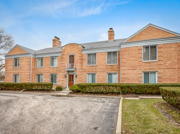 1499 Shermer Rd APT 204E, Northbrook, IL 60062