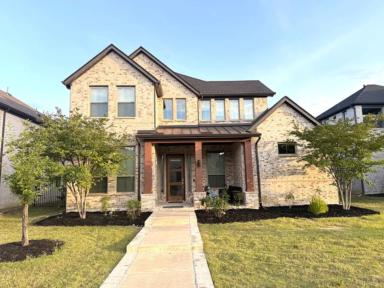 2231 English Ivy Rd — Photo 1