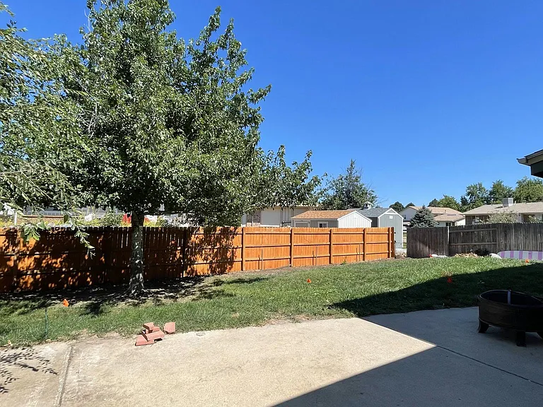3231 S Sedalia Way — Photo 18