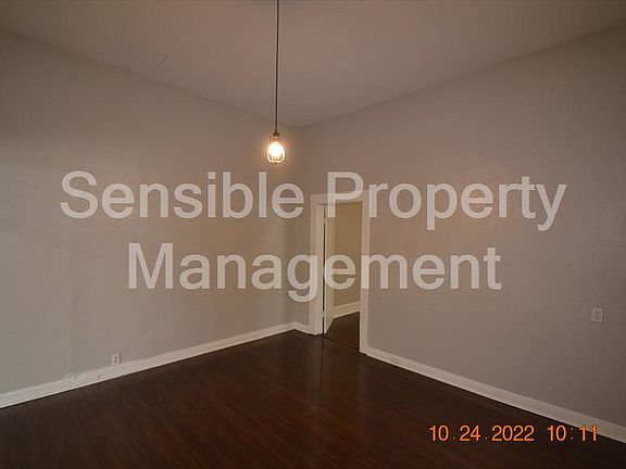 5th image of 1908 E 15th Ave APT B