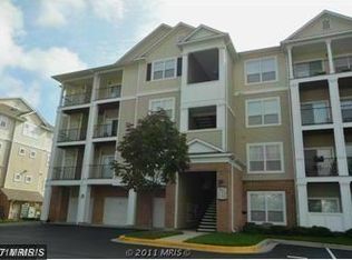 19611 Galway Bay Cir APT 402, Germantown, MD 20874
