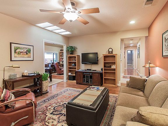5th image of 3737 Rosita Dr
