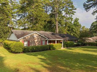 2203 Greenbriar Dr, Ruston, LA 71270