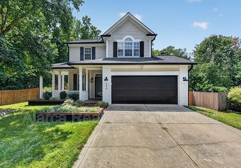 290 Sweet Martha Dr — Photo 1