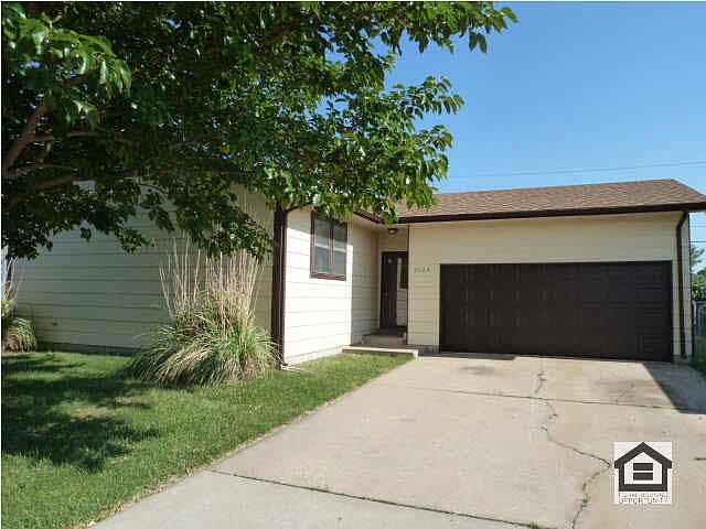 1st image of 2624 W Anita Ave #Hud181212116