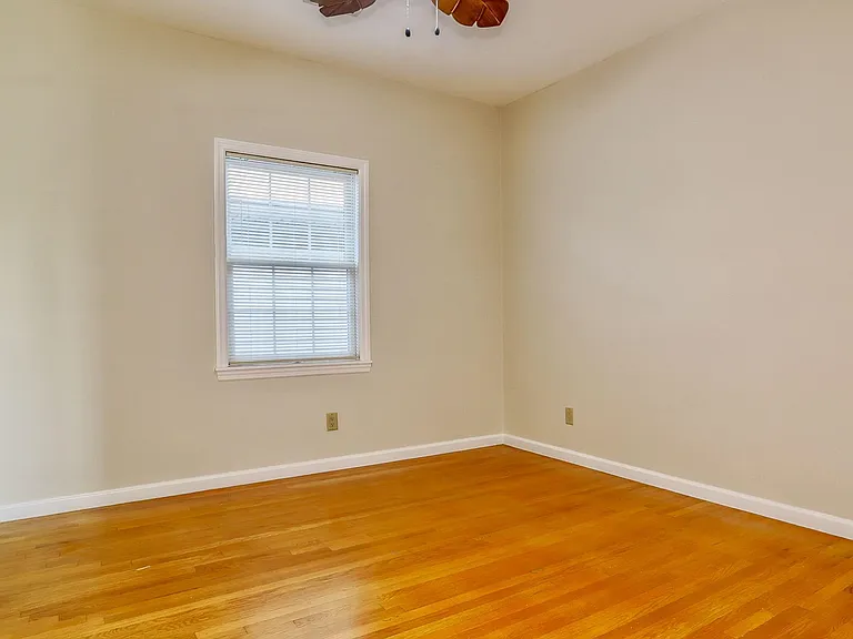 24 Emerson Ave #2 — Photo 10