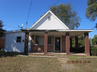 204 Birch Dr, Grandview, IN 47615