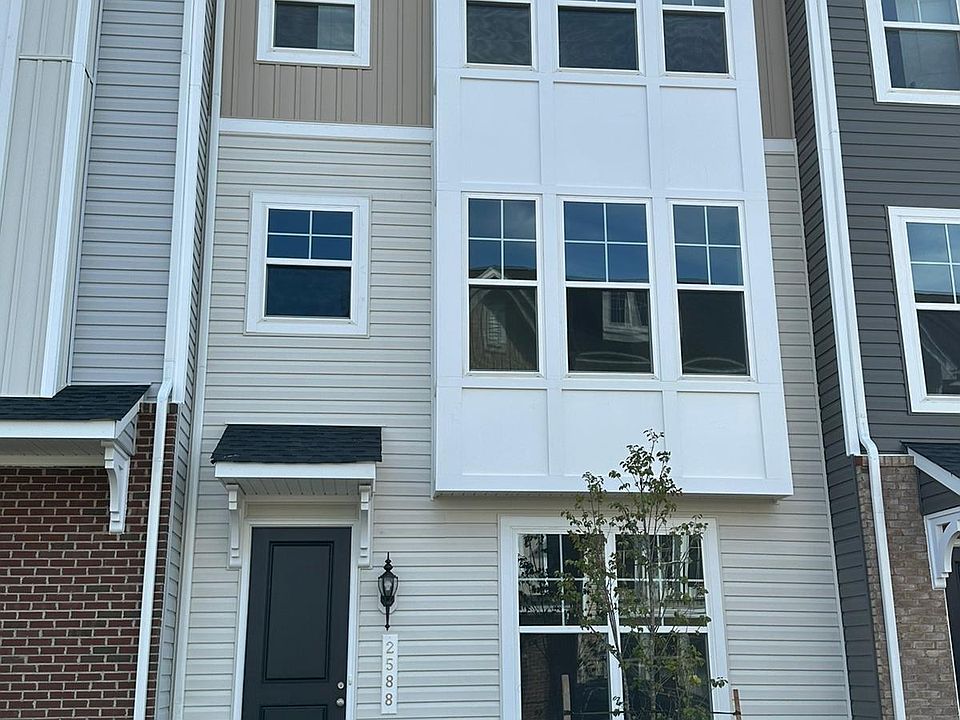 TownHome Entrance
