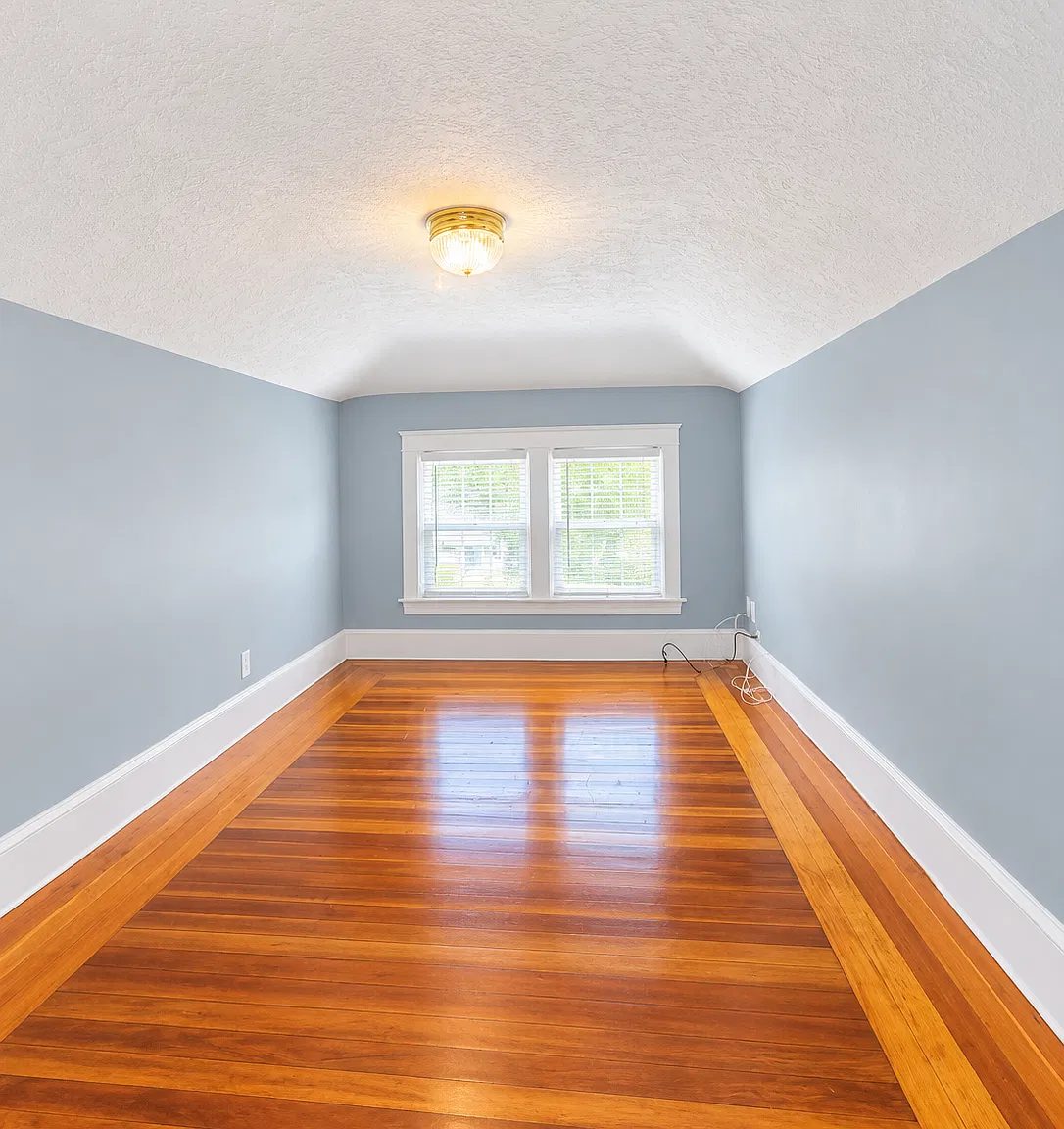 1 bed, 780 sqft, $1,150 — Photo 1