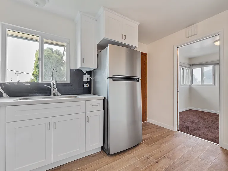8612 S 12th Ave #3C — Photo 2