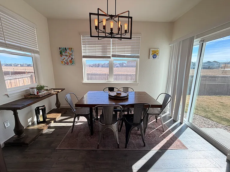 6977 Maidford Dr — Photo 13